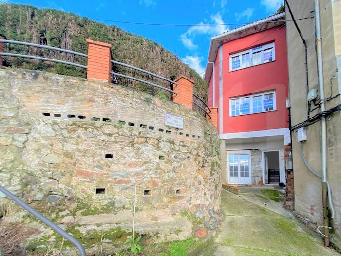 Ramon Hernandez, Asturias, Muros de Nalón, España