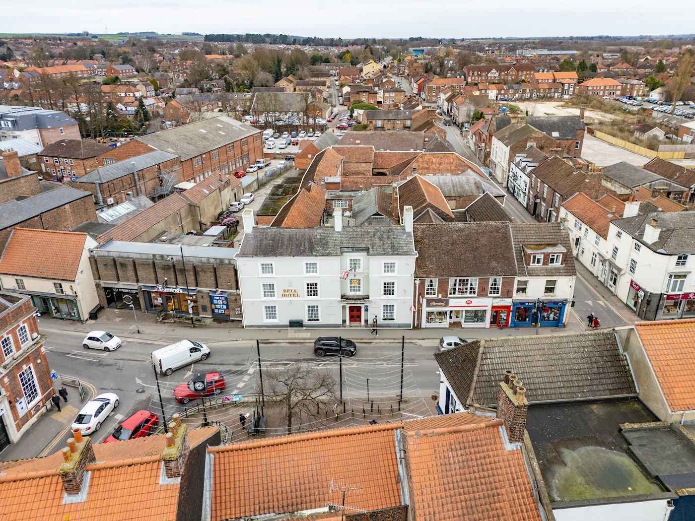 Bell & Spa Hotel, 46 Market Place, Driffield, YO25 6AN