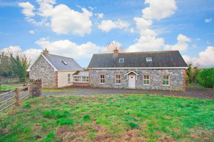 Callow Cottage, Lusmagh, Banagher, Co. Offaly, Irlanda