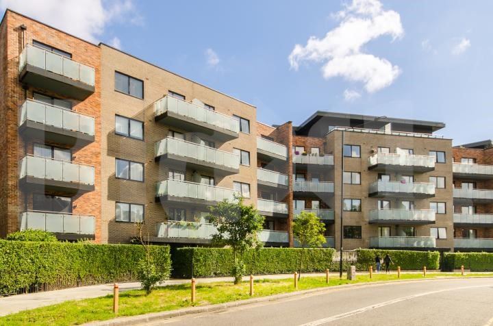 Flat 5, 70 Craven Park, Harlesden, NW10 9AZ