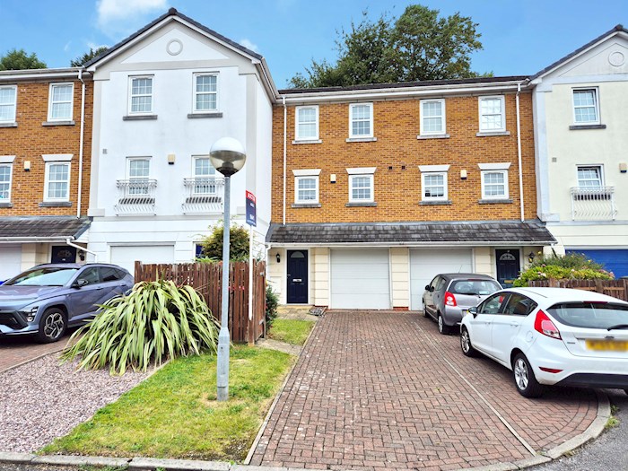 47 Chaplin Close, Salford, Manchester M6 8FW, United Kingdom