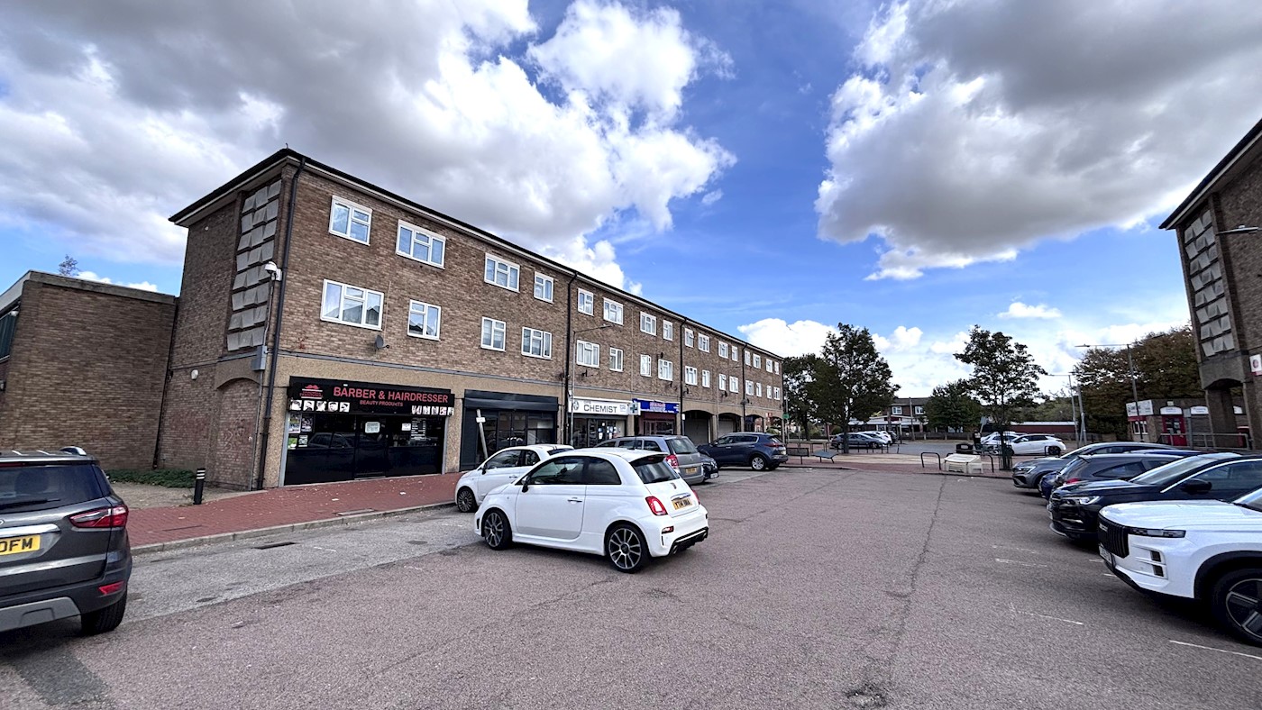 1-8,10,12,14,16 & 17 Defoe Parade, Chadwell St Mary, RM16 4QR