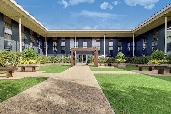 St. James House, Clivemont Road, Maidenhead, SL6, Reino Unido