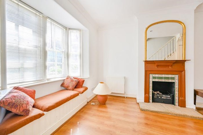 Foliot Street, London, W12, United Kingdom