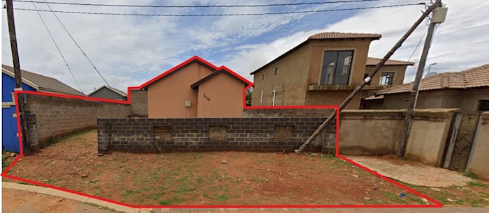 17 Emerald Street, BraamFischerville Ext 14,Soweto, South Africa