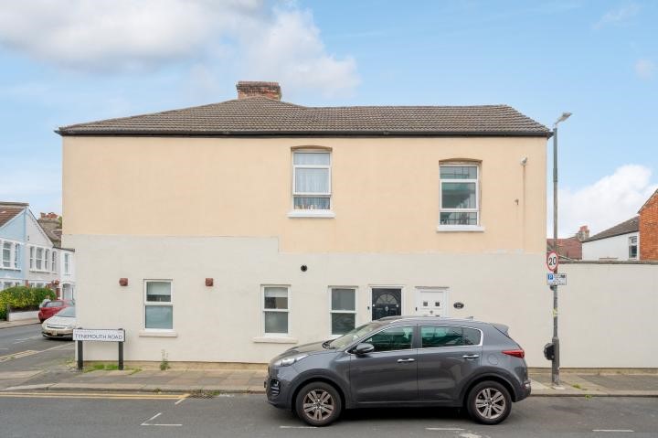 Ashbourne Road, Mitcham, Surrey, CR4