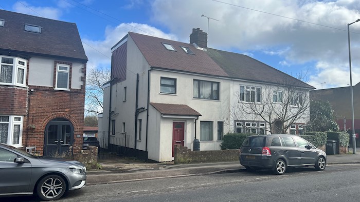 470 Hitchin Road, Luton LU2 7ST, United Kingdom