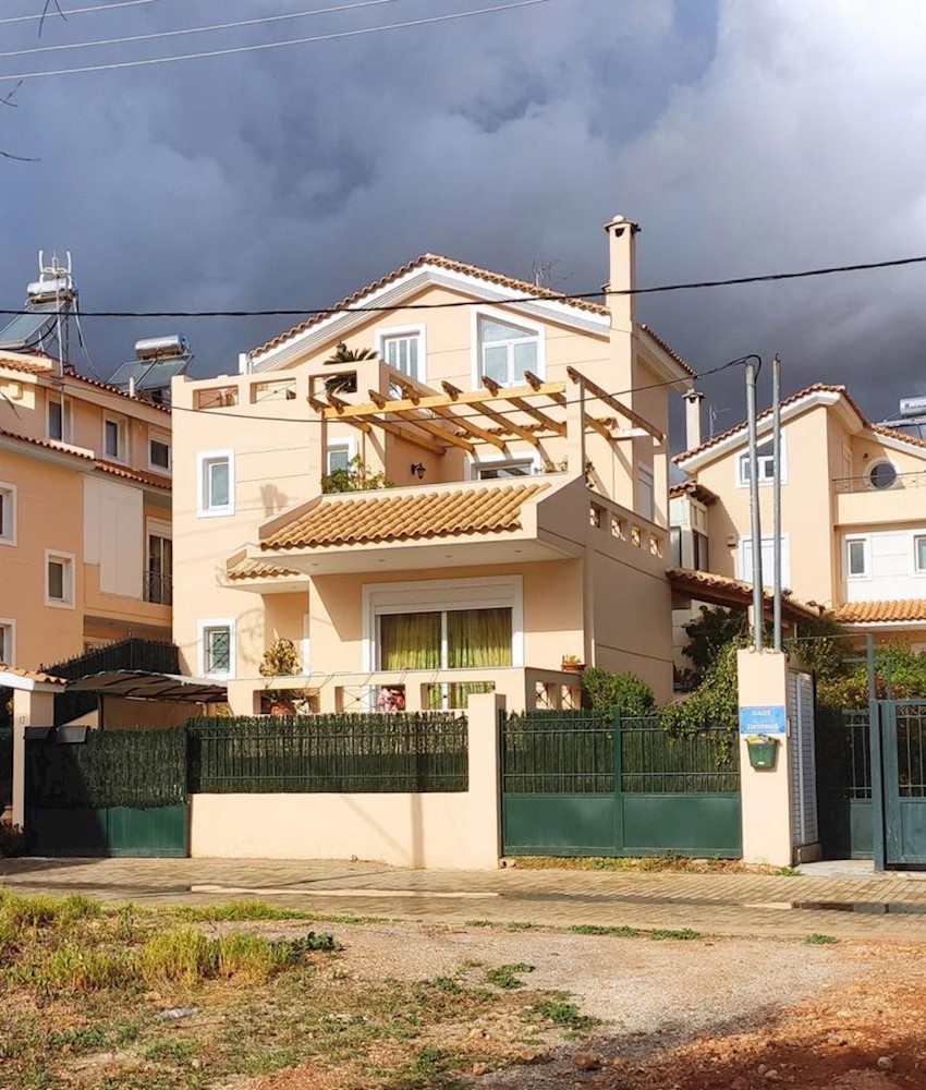 Two-bedroom + Attic Maisonette in Vari-Varkiza, Attica 1/19