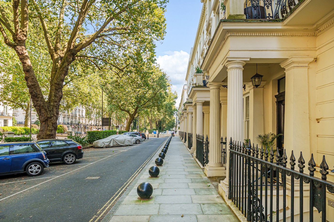 122A Westbourne Terrace, London, W2 6QJ