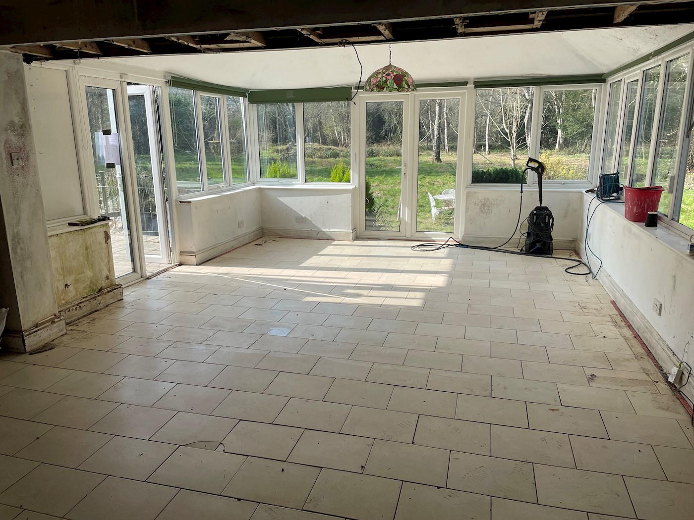 Brook Nook, Lake View Road, Felbridge, East Grinstead, RH19 2QF