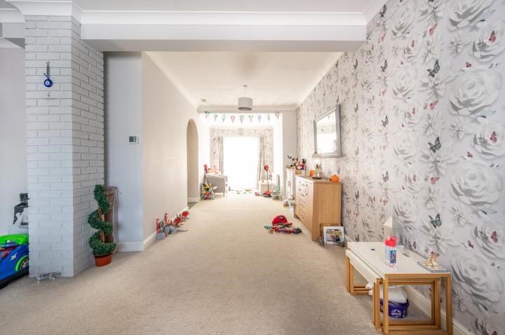 Winchester Road, London, E4