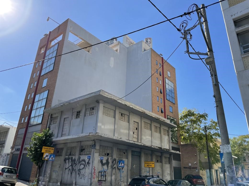 Commercial Building in Tabouria, Pireaus, Attica 1/15