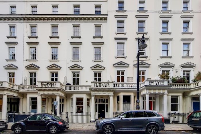 Flat 2 and 3, 96 St Georges Square, London, SW1V 3QY, United Kingdom