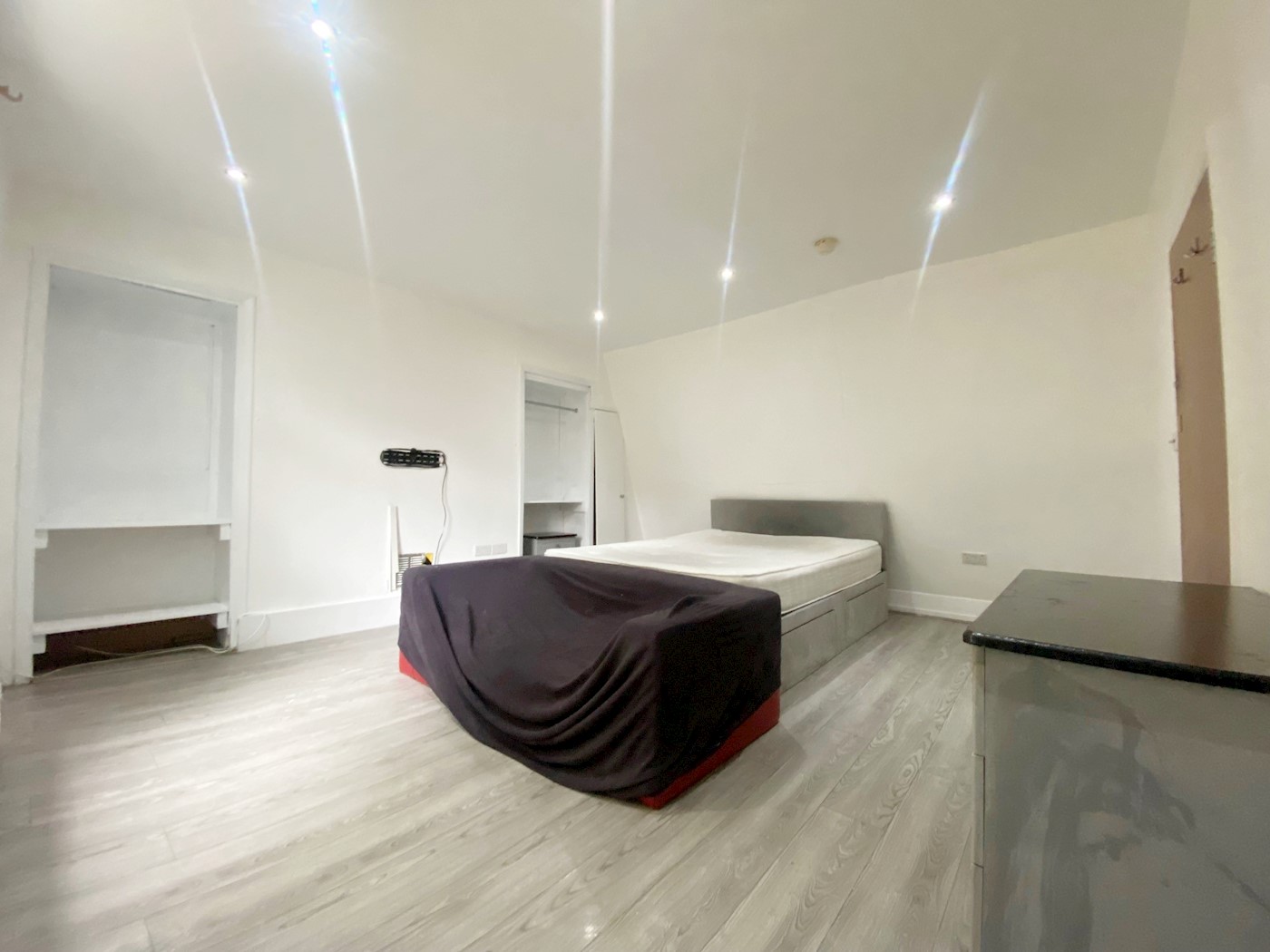 3-5 Camberwell Grove, Camberwell, SE5 8JA