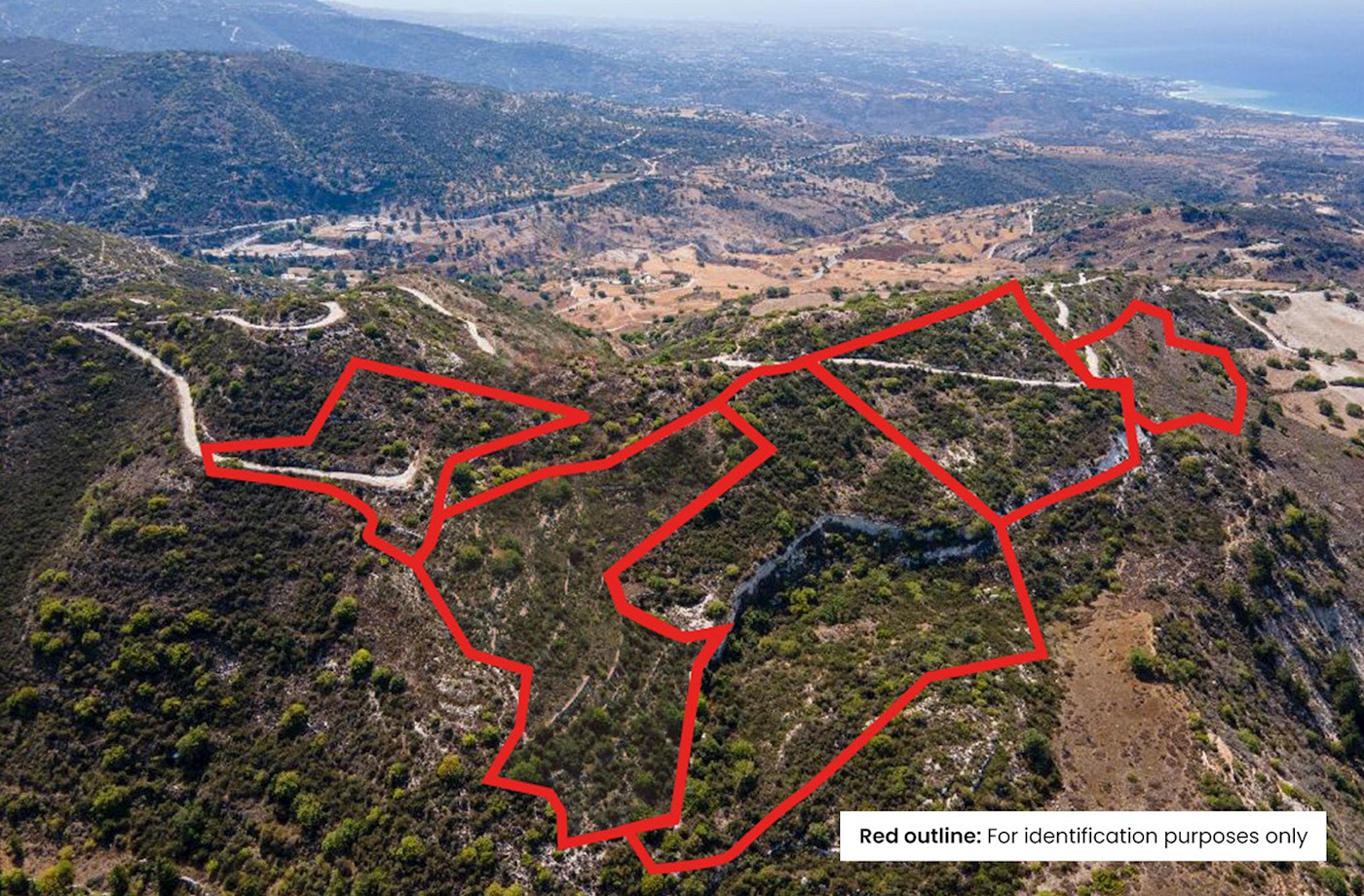 5 x adjacent agricultural fields in Akoursos, Paphos 1/4