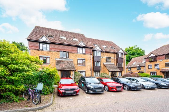 Dorchester Court, Oriental Road, Woking, Surrey, GU22