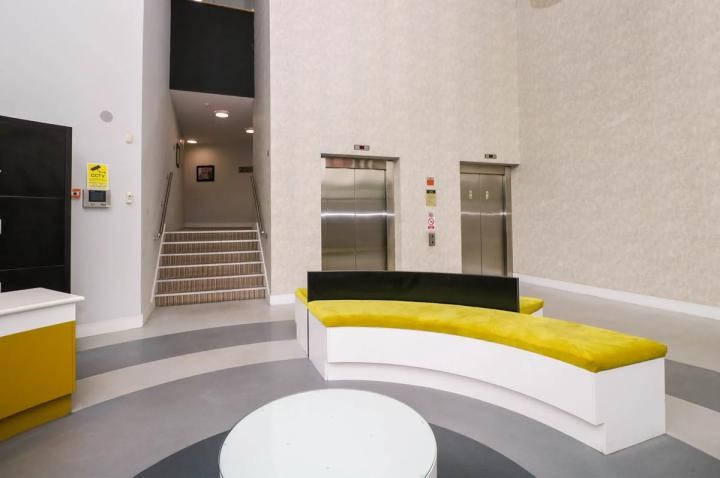 Modern One Bedroom Apartment on Bath Road