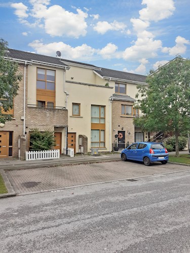 144 Hampton Wood Road, St. Margarets Road, Finglas, Dublin 11, Ireland