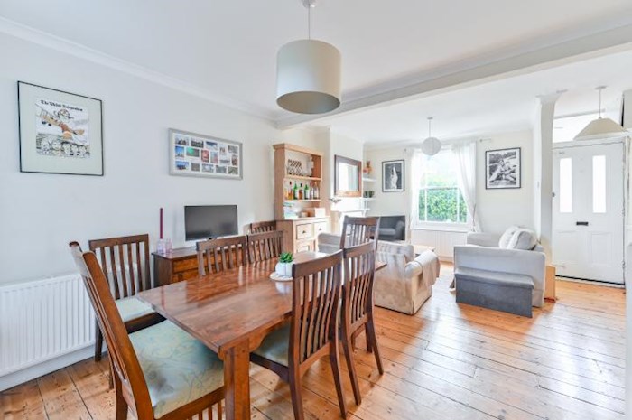 Eversleigh Road, London, SW11, United Kingdom