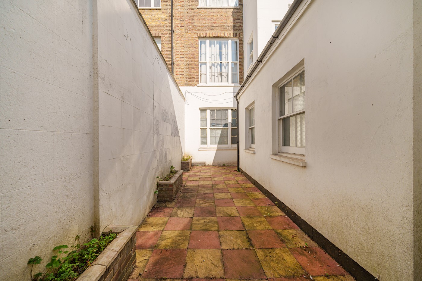 122A Westbourne Terrace, London, W2 6QJ