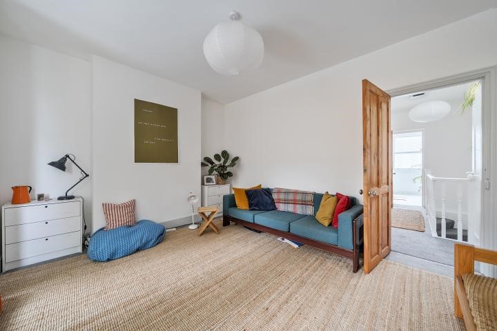 Wrexham Road, London, E3