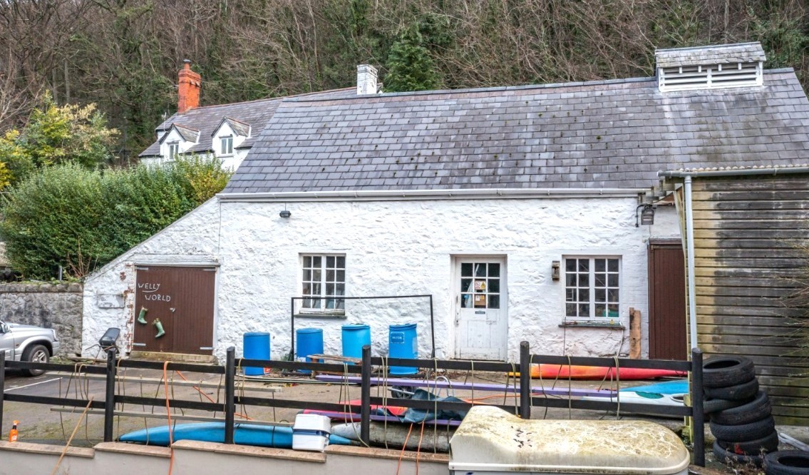 Marl Hall, Marl Lane, Llandudno Junction, LL31 9JA