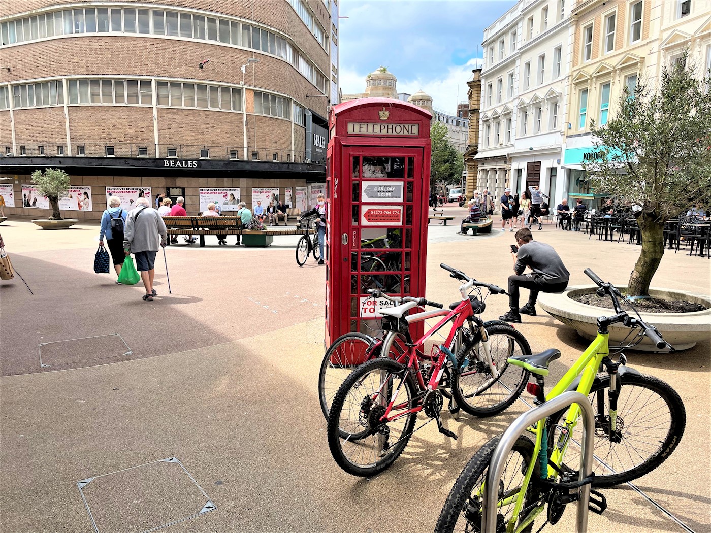 Telephone Kiosk, outside 54 Old Christchurch Road, Bournemouth, BH1 1LL 1/3