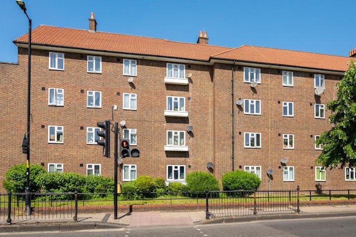 10 Lindley House, Lindley Estate, London, SE15, United Kingdom