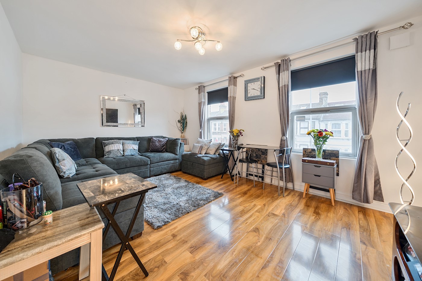 Two-Bedroom First-Floor Victorian Conversion Flat