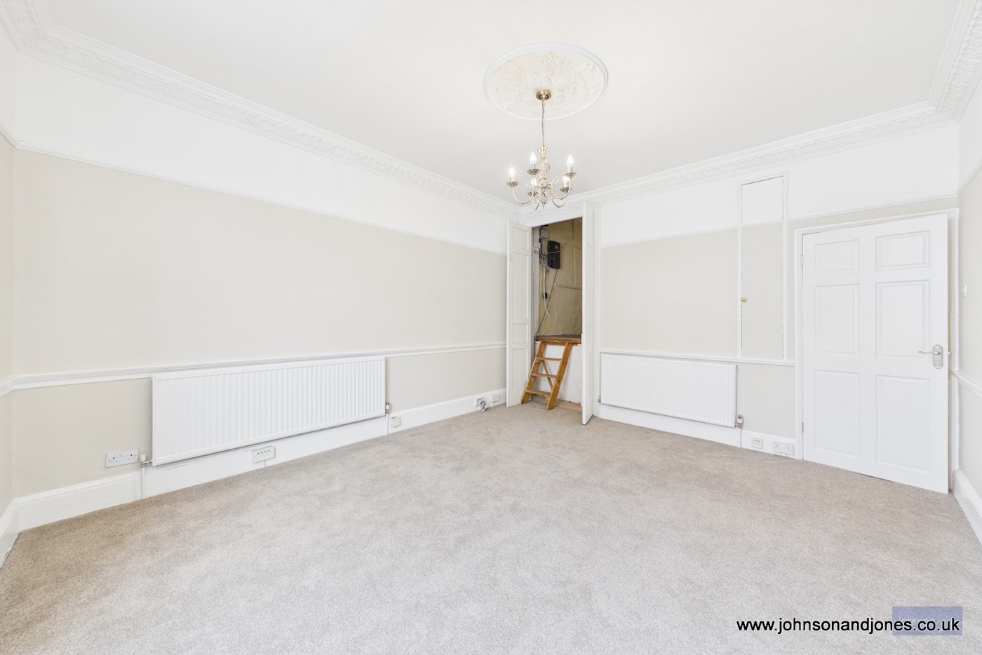 124a Guildford Street, Chertsey, KT16 9AH