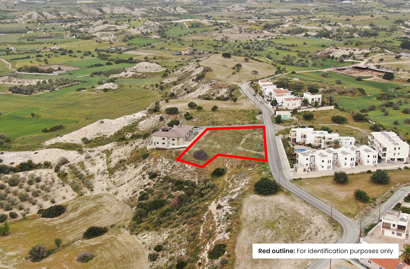 Residential Field in Mazotos, Larnaca 1/4