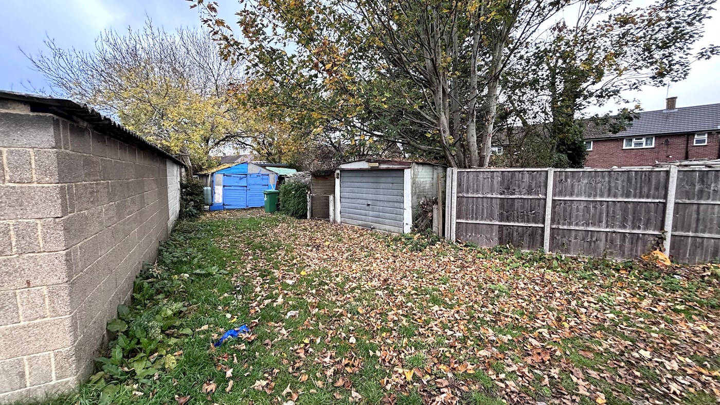 Garage Compound at The Cherries, Slough, SL2 5TR