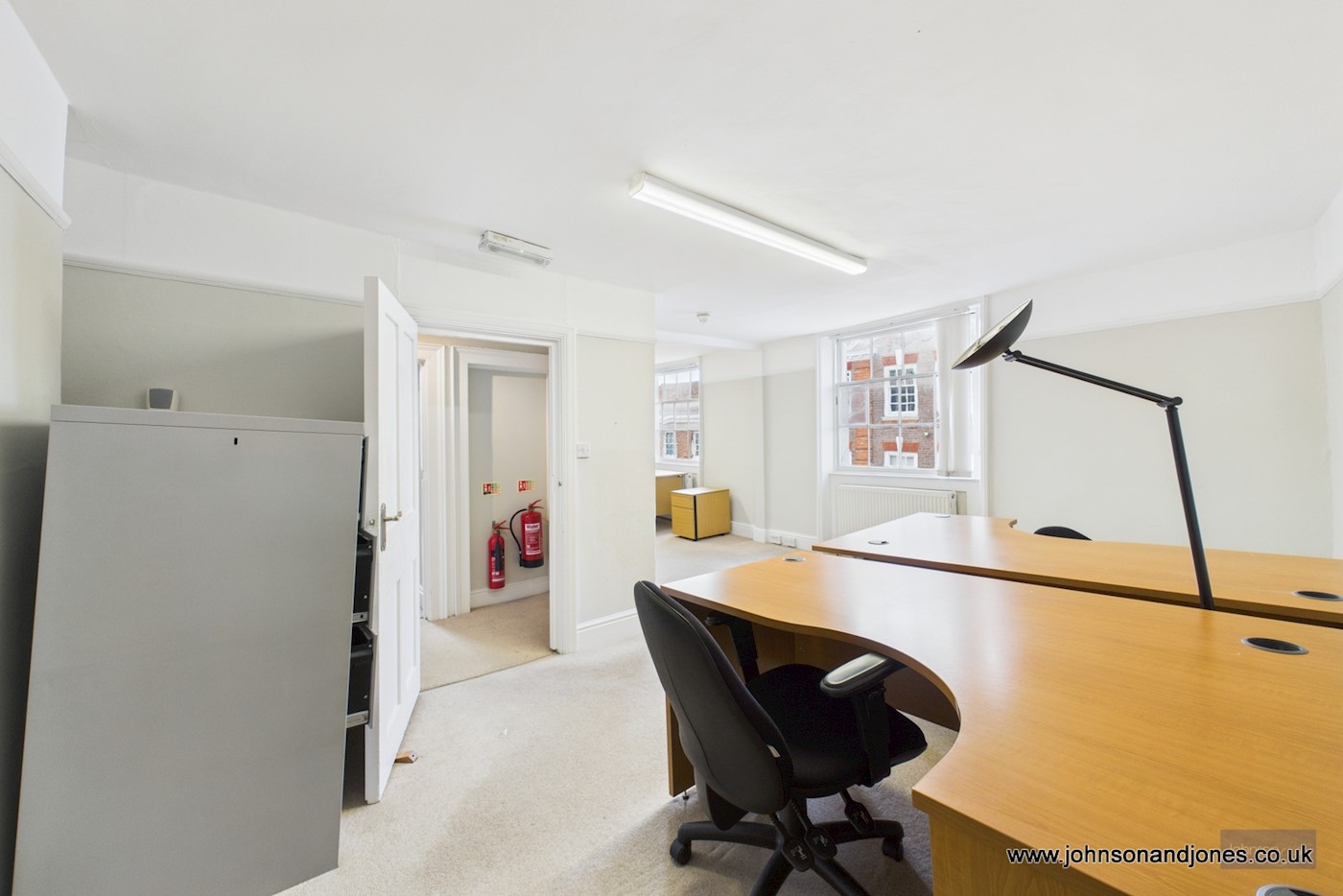 124a Guildford Street, Chertsey, KT16 9AH