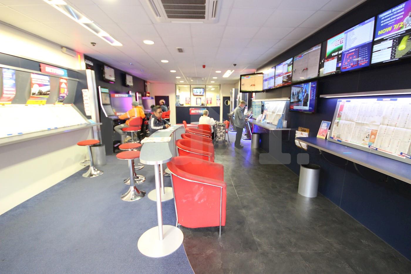 82 High Street, Scunthorpe, DN15 6SA