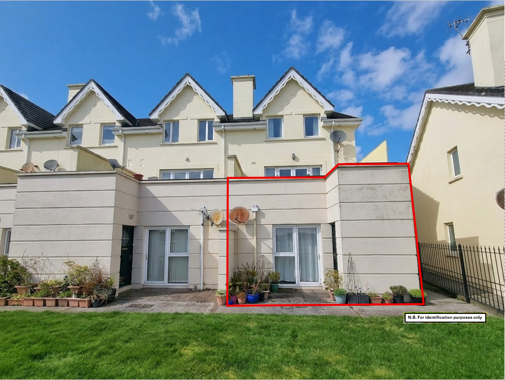 9 Whitepoint Moorings, Cobh, Co. Cork image 2