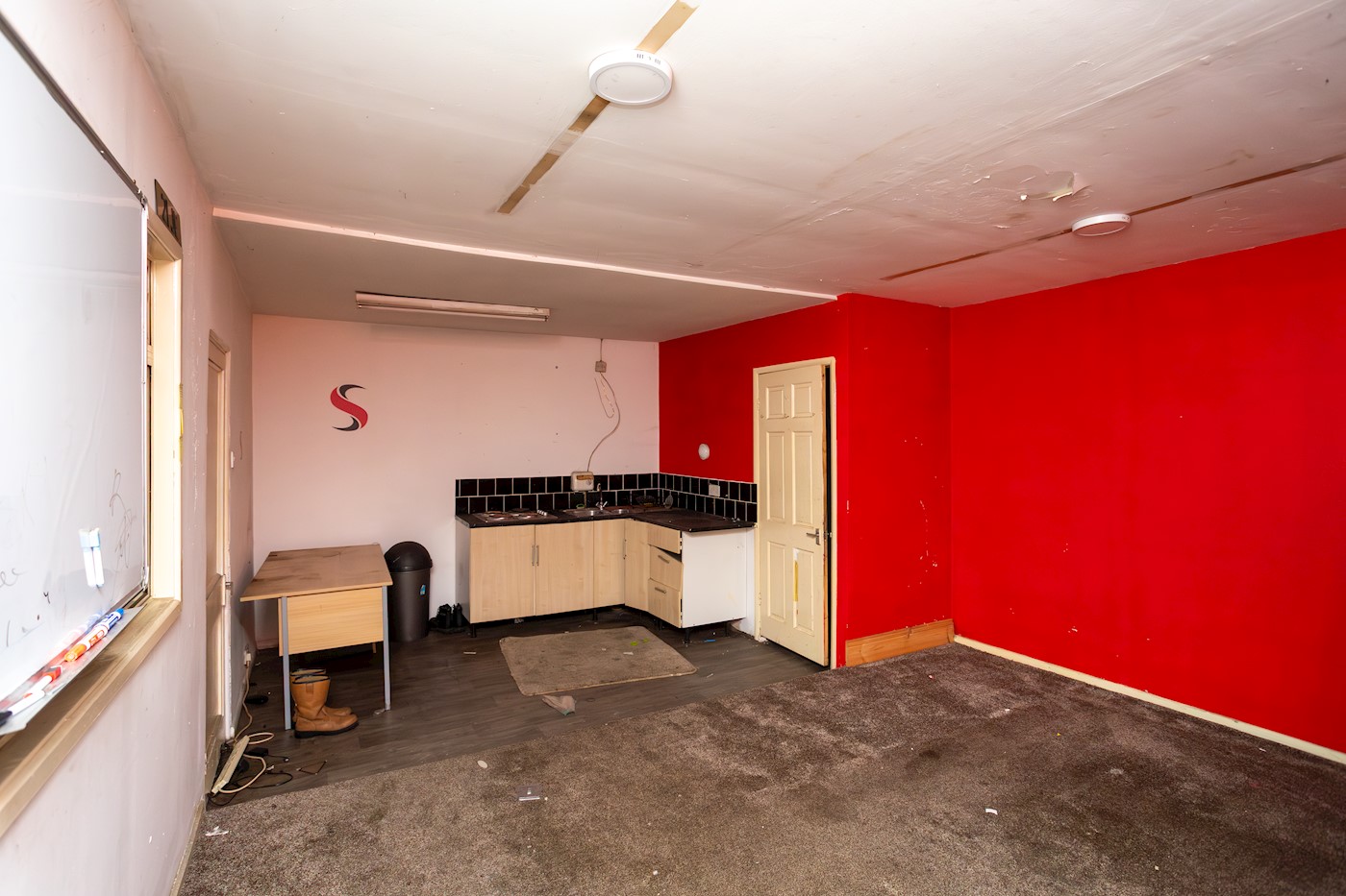 Freehold Industrial/Warehouse Units