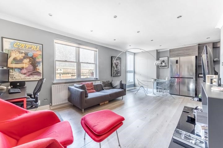 Bright and Airy One Bedroom Flat