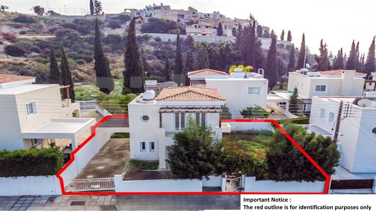 Detached house in Ayios Tychonas, Limassol 1/9