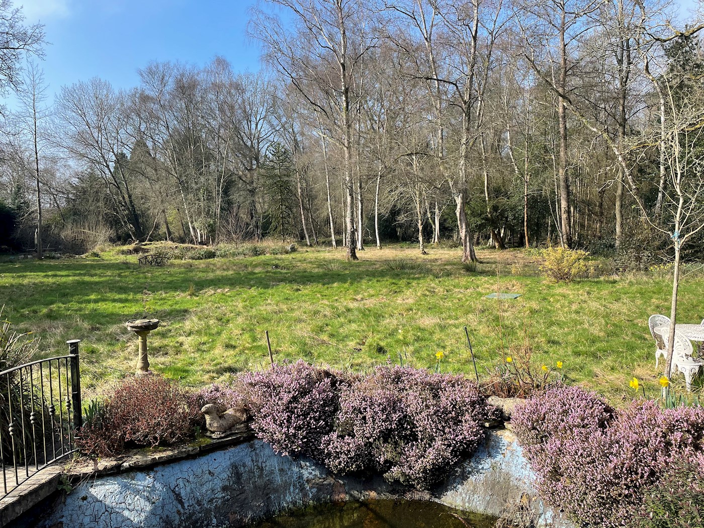 Brook Nook, Lake View Road, Felbridge, East Grinstead, RH19 2QF