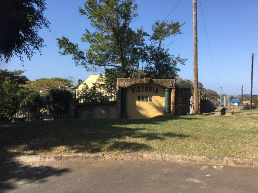 2 Victoria Park, 21 Eland Street, Amanzimtoti, KwaZulu-Natal, South Africa 1/4