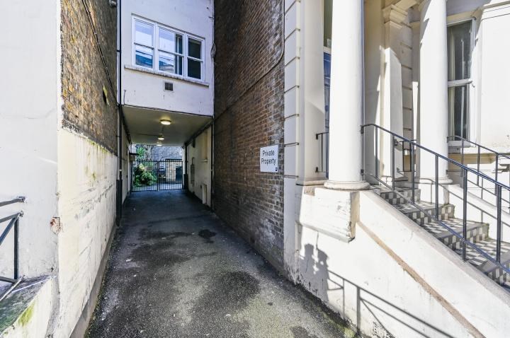 Earls Court Road, London, SW5