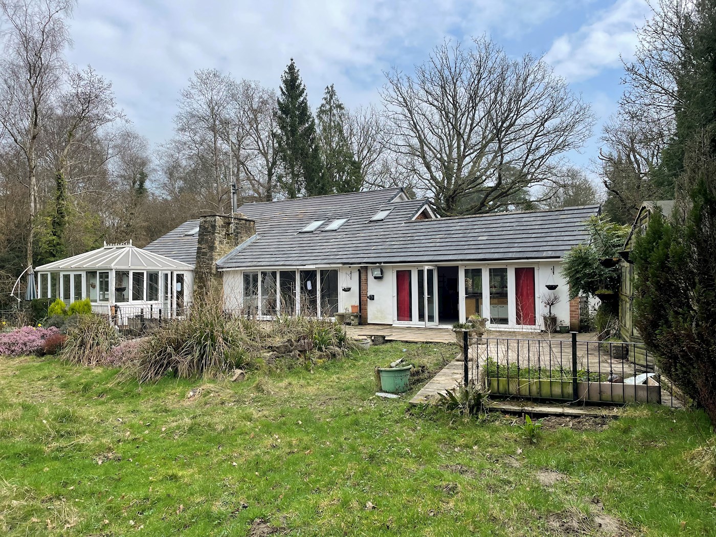 Brook Nook, Lake View Road, Felbridge, East Grinstead, RH19 2QF