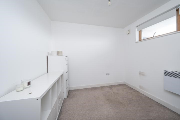 94 Roundwood Court, Meath Crescent, London, E2