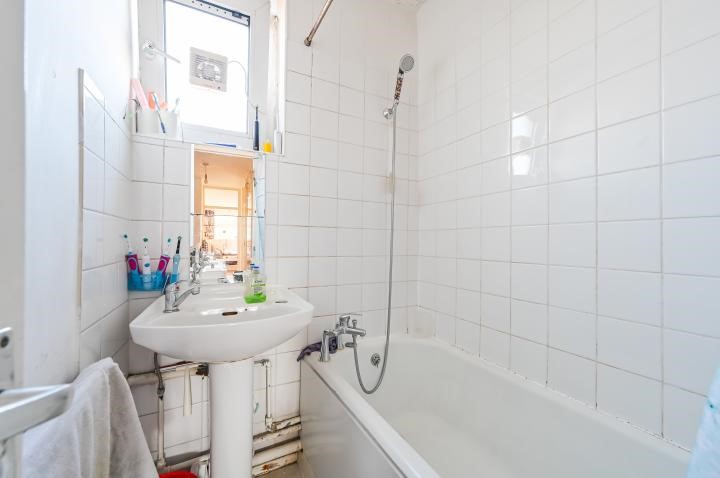 Broadhurst House, Joseph Street, London, E3