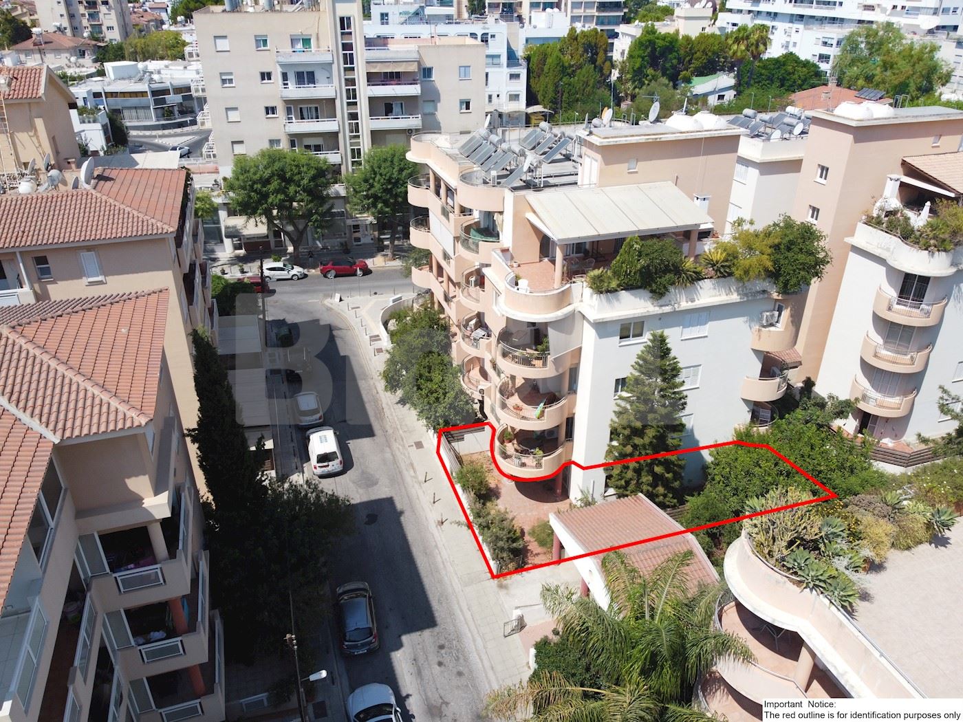 Ground Floor Apartment in Agioi Omologites Parish, Nicosia 1/16