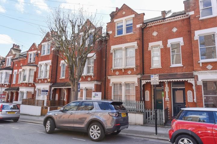 69A Comyn Road, London, SW11