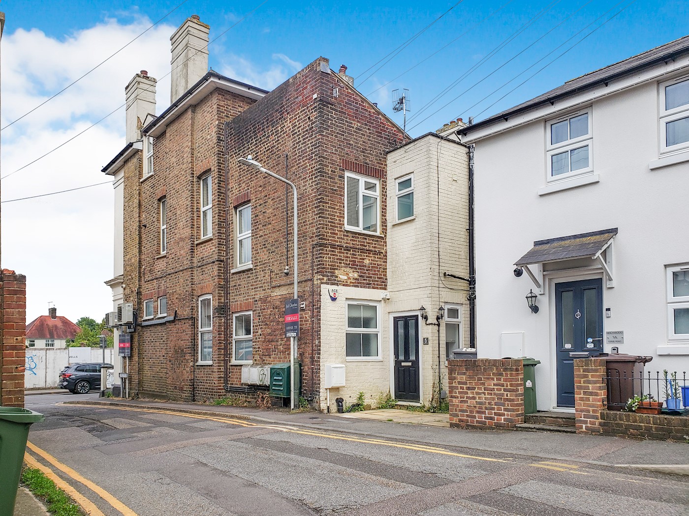 Flat 1, St Ledger House, 110 London Road, Southborough, TN4 0PN 1/12