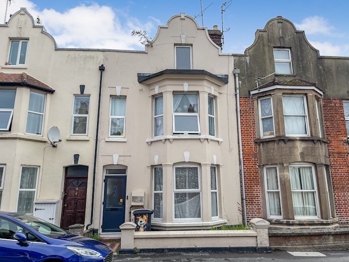 Flat 3, 20 Clifton Road, Littlehampton, East Sussex BN17 5AS, United Kingdom