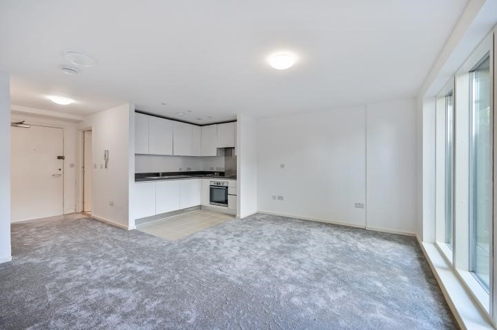 Westgate House, London Road, Isleworth, Middlesex, TW7