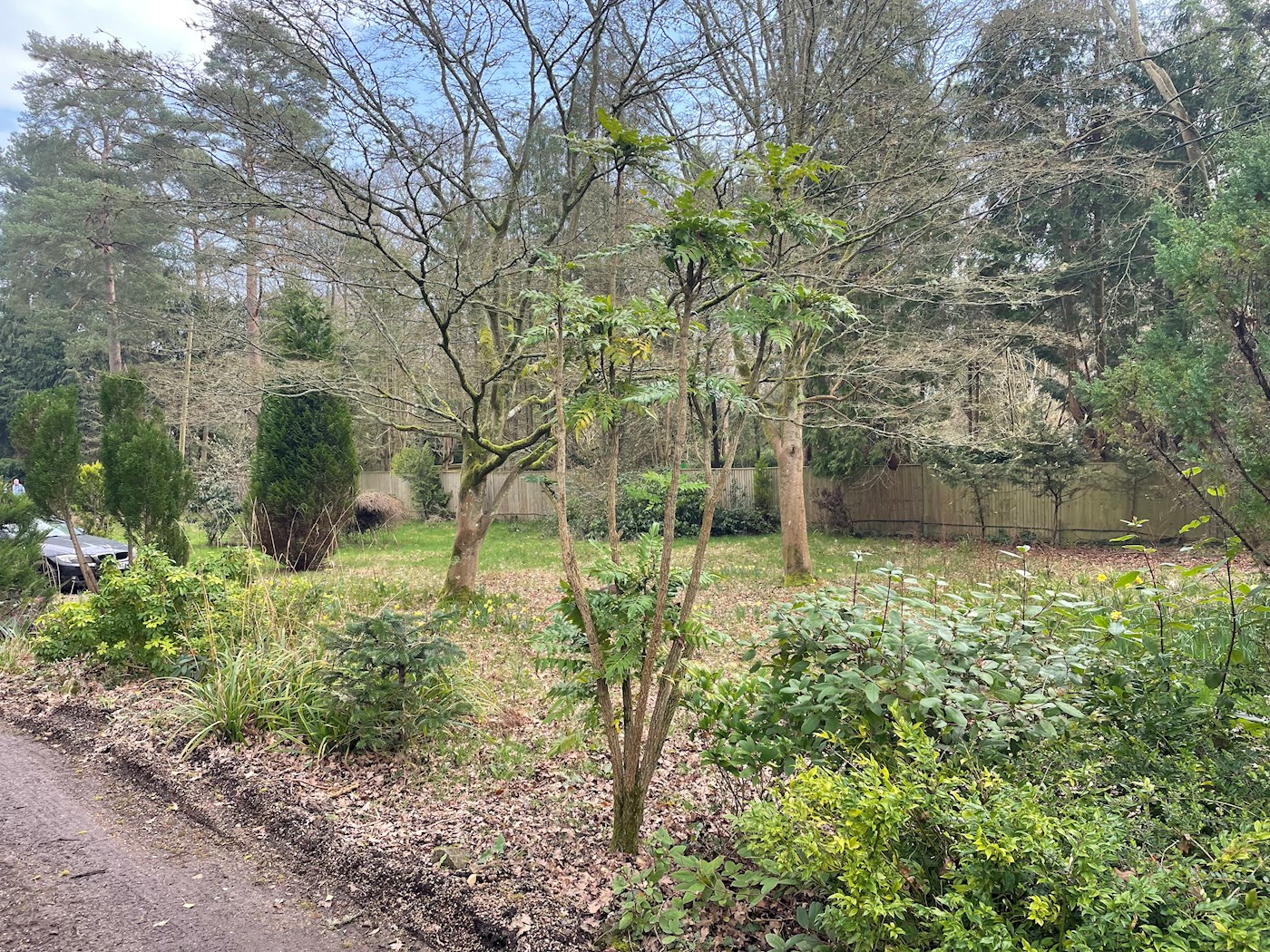 Brook Nook, Lake View Road, Felbridge, East Grinstead, RH19 2QF